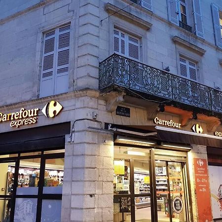 Ferienwohnung Superbe Loft T4 De 96 M2 Au Coeur Périgueux Exterior foto