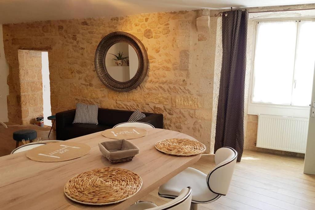 Ferienwohnung Superbe Loft T4 De 96 M2 Au Coeur Périgueux Exterior foto